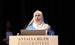 Antalya'da 'Gençlik Sinerjisi ile Geleneksel Sporlara Yönelim Politikası Çalıştayı' düzenlendi