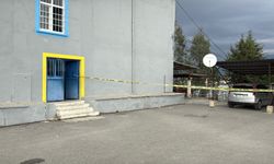 Mersin'de ortaokul öğrencisi okul müdürünü tüfekle yaraladı