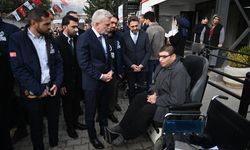 Kahramanmaraş'ta engelli vatandaşlara akülü sandalye ve elektrikli motor desteği
