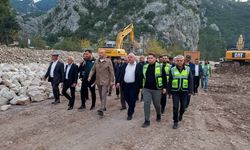 Kumluca Kaymakamı Güneş, ilçedeki altyapı çalışmalarını inceledi