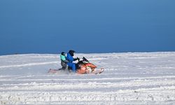 Off-road tutkunları kar yağışının ardından Trabzon'daki Hıdırnebi Yaylası'nda bir araya geldi