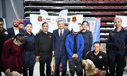 Antalya’da engeller sevgiyle aşılıyor