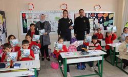 Jandarmadan öğrencilere trafik ve asayiş eğitimi