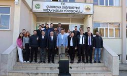 Kozan Meslek Yüksekokulu’nun merdivenlerindeki engel belediye işbirliği ile kaldırıldı