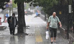 Batı Akdeniz için sağanak ve fırtına uyarısı