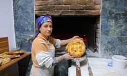 Çardak Mahallesi'nde 170 Yıllık Ekmek Geleneği Sürüyor