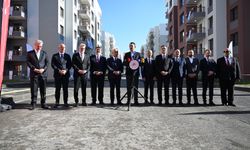 Bakan Kurum: “Deprem Bölgesinde Son Tuğlalar Konuluyor”