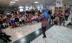 Edebiyat Şehrinde Çocuklara Masal Dinletisi