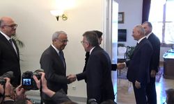 DEM Parti'den AK Parti Grubu'na ziyaret