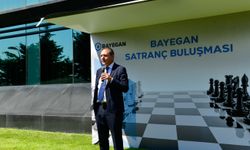 Ediz Gürel, Satrançta 17 Yaş Genel Kategorisinde Dünya Yıldırım Şampiyonu Oldu