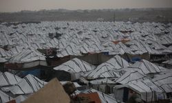 Gazze'de dondurucu soğuk, yaşlılar ve çocukların hayatını tehdit ediyor