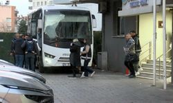 İzmir'de "kooperatif" soruşturmasında gözaltına alınan 9 şüpheli adliyede