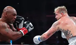 Mike Tyson sonrası rüya bitti: Jake Paul, Joshua yumruğuyla Miami’de devirdi