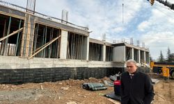 Milli Eğitim Müdürü Özdemir, Okul İnşaatında İncelemelerde Bulundu