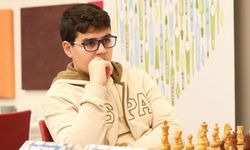 Milli satranççı Erdoğmuş, Fransız şampiyonu mat etti