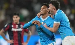 Napoli, Neres'in dublesiyle Süper Kupa'nın sahibi!