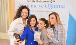 Ömür Sabuncuoğlu’nun Kaleme Aldığı ‘Anneme ve Oğluma’ Kitabının Lansmanına Ünlü Akını!