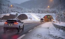 Sürücüler Dikkat! Yoğun Kar Nedeniyle Yollarda Kısıtlama