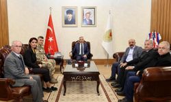 Vali Ünlüer’e Makam Ziyaretleri Devam Ediyor