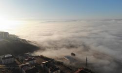 Yoğun Sis Görüş Mesafesini 15 Metreye Kadar Düşürdü