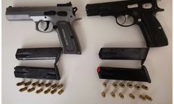 Adana'da operasyon ve denetimlerde 25 ruhsatsız silah ele geçirildi