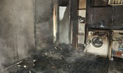 Alanya'da apartman dairesinde çıkan yangın hasara neden oldu