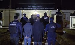 Antalya'da 4 düzensiz göçmen yakalandı