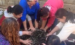 Antalya'da özel gereksinimli çocuklara doğa sevgisi aşılanıyor