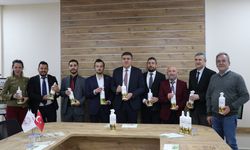 Burdur'da şap hastalığında hayvanların ağız yaralarını iyileştiren bitkisel ürün geliştirildi