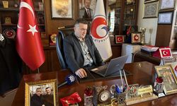 Eğirdir Belediye Başkanı Özer, AA'nın 'Yılın Kareleri' oylamasına katıldı