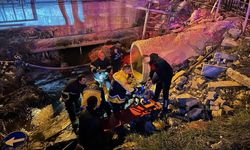 Hatay'da minibüsle çarpışan motosikletteki 2 kişi yaralandı