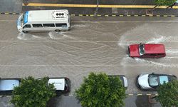 Hatay'da sağanak ve dolu etkili oldu