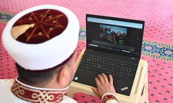 Kadirli İlçe Müftüsü Etik ve din görevlileri, AA'nın 'Yılın Kareleri' oylamasına katıldı