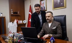 TRT Çukurova Bölge Müdürü Fatih Doğru AA'nın 'Yılın Kareleri' oylamasına katıldı