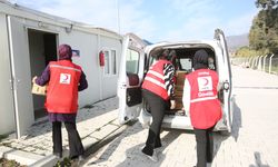 Türk Kızılay ekiplerinden Hatay'daki depremzedelere hijyen kolisi desteği