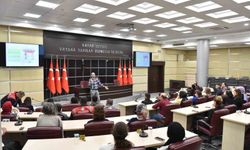 Kepez Belediyesi'nden yaşlı dostu kente güçlü adım