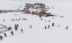 Akdeniz’in Kayak Merkezi Yedikuyular’a Yoğun İlgi
