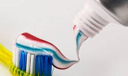 Ramazanda sahur ve iftar sonrası diş fırçalamak önemli!