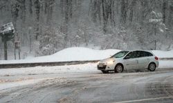 Bolu Dağı geçişinde kar etkili oluyor