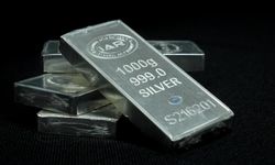 Gümüş yüzde 3'ün üzerinde artışla 80 doların üzerine yükseldi