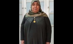 Münevver Yakar Vefat Etti