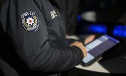 İzmir’de trafikte saldırı: Sürücüye 20 yıl ehliyet yasağı