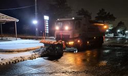 Şehir Merkezinden Kırsala Karla Kesintisiz Mücadele