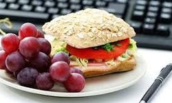 Beslenmede Yeni Yaklaşım, Doğru Saatte Yemek