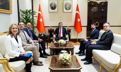 Yardımcısı Yılmaz, ABD Büyükelçisi Barrack’ı kabul etti