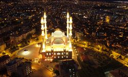 Diyanet 1 Mayıs Cuma Hutbesini Yayınladı: “Alın Teri Mukaddestir” | İşçi ve İşverene Kritik Mesajlar