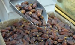 Afşin’de Ramazan Sofralarının Vazgeçilmezi Hurma Tezgâhlarda