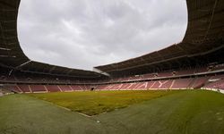 Atsu'nun golünün ardından sessizliğe bürünen Hatay Stadı yeni sezona hazırlanıyor