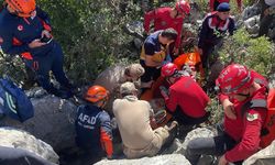 Antalya'da kaybolan 80 yaşındaki yaşlı kadın dağda kayalıklar arasında bulundu