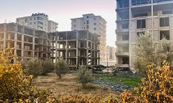 Hatay'da inşaattan düşen işçi hayatını kaybetti